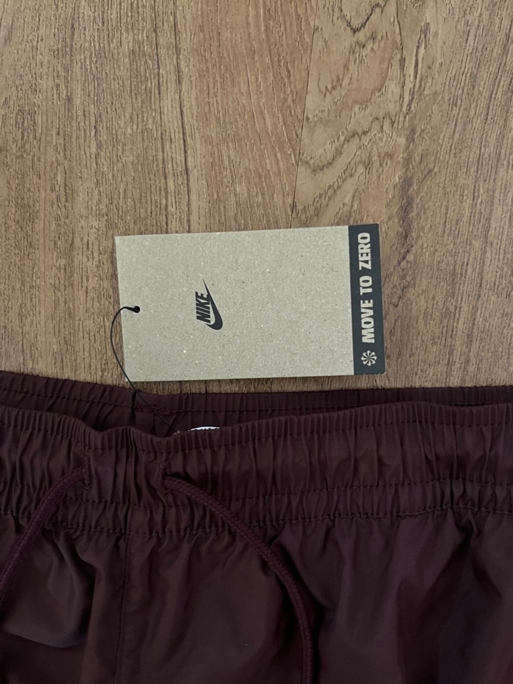 NWT Nike Sportswear Classic Woven Mid-Rise Shorts - Picture 5 of 12